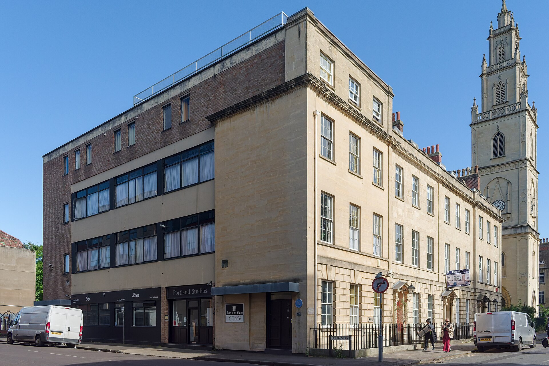 18 to 21 Portland Square